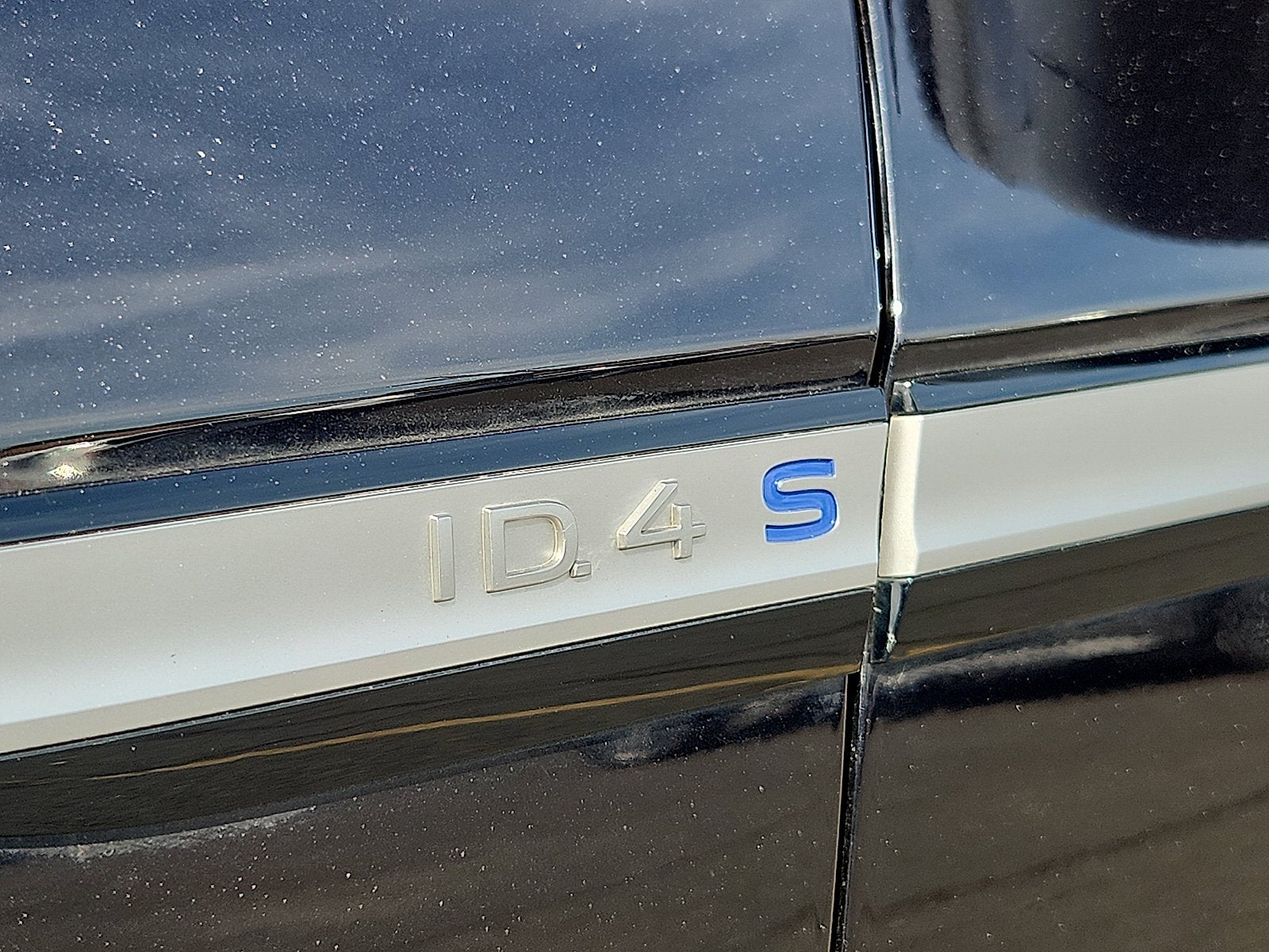 2023 Volkswagen ID.4 S