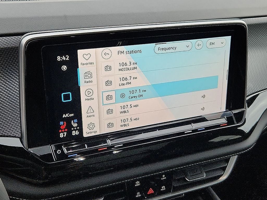 2026 Volkswagen Atlas Cross Sport 2.0T SEL Premium R-Line