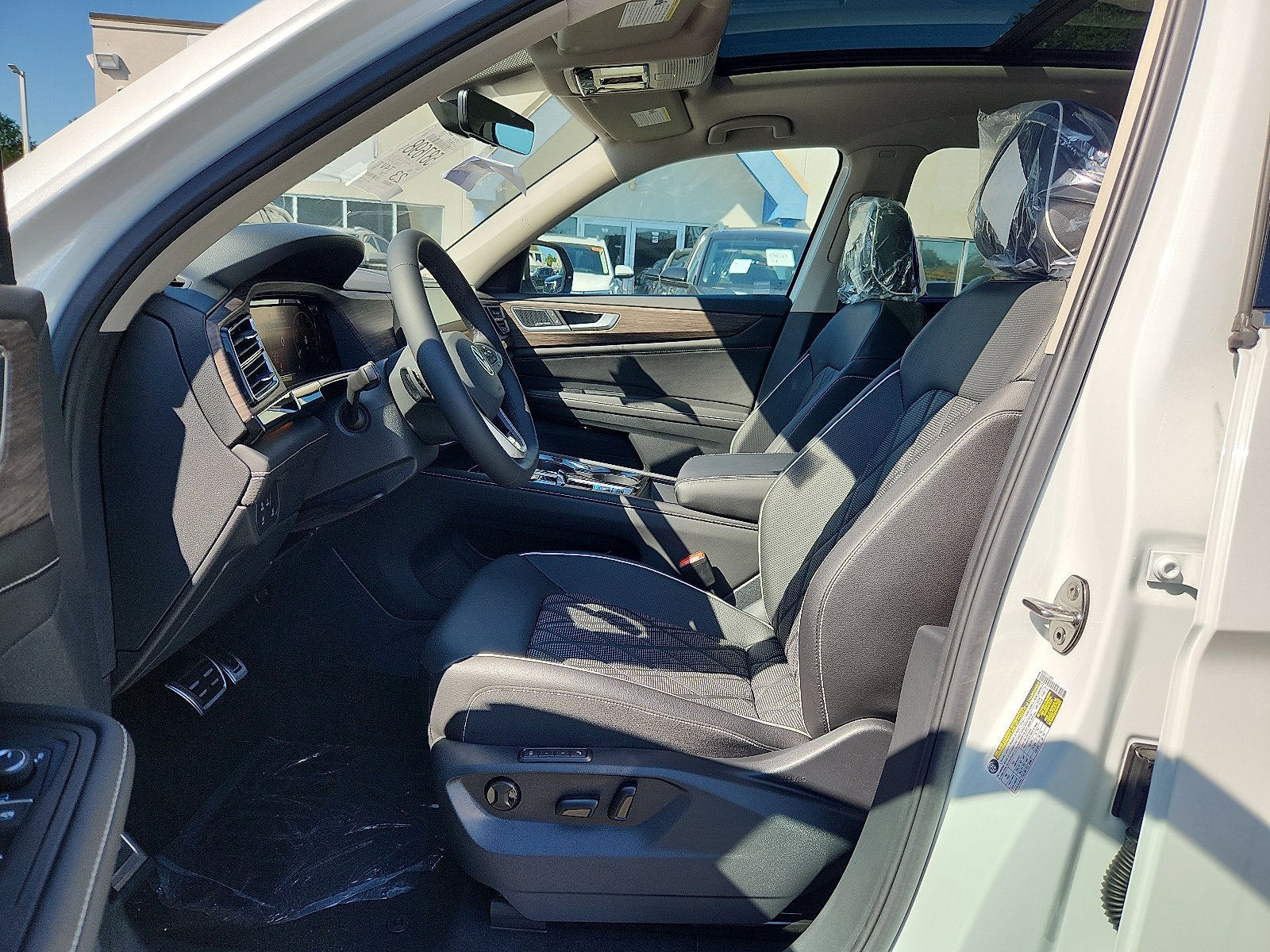 2026 Volkswagen Atlas SEL Premium R-Line