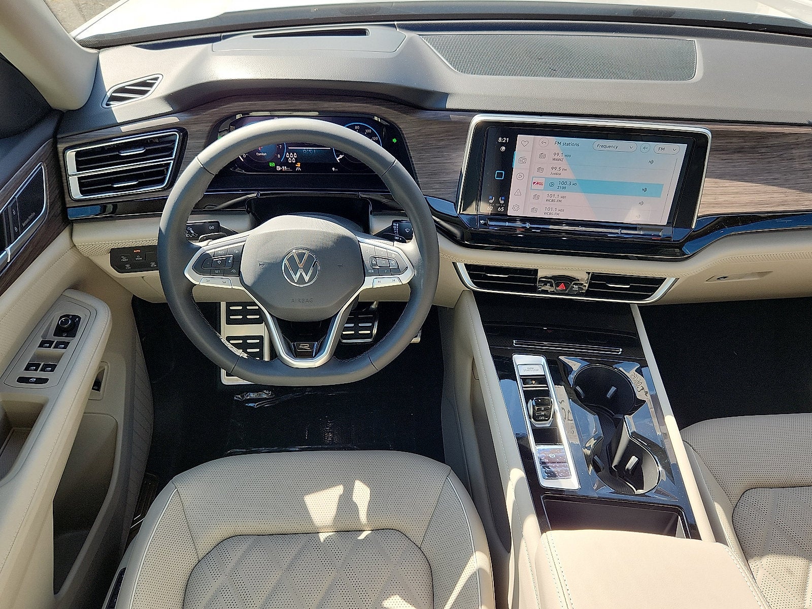 2026 Volkswagen Atlas SEL Premium R-Line