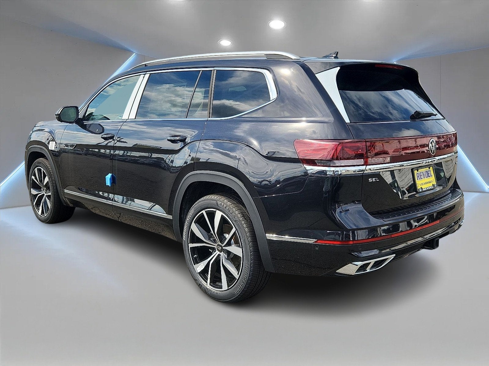 2026 Volkswagen Atlas SEL Premium R-Line