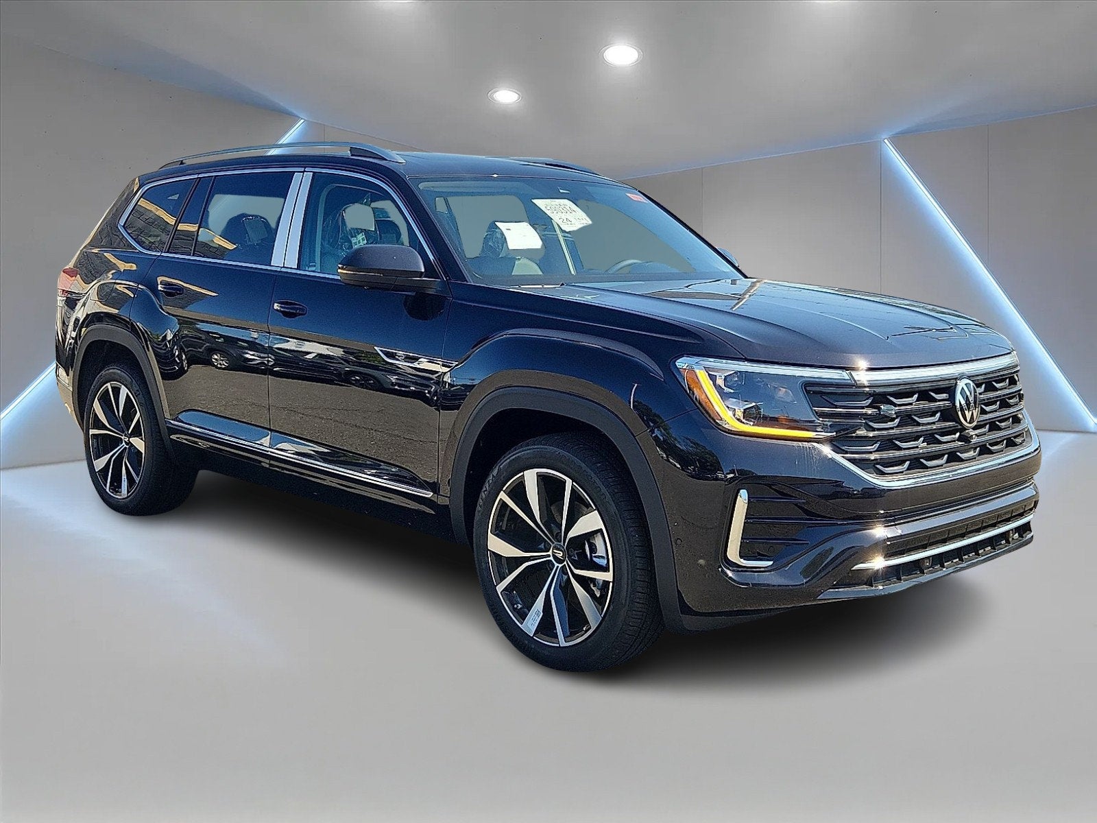 2026 Volkswagen Atlas SEL Premium R-Line