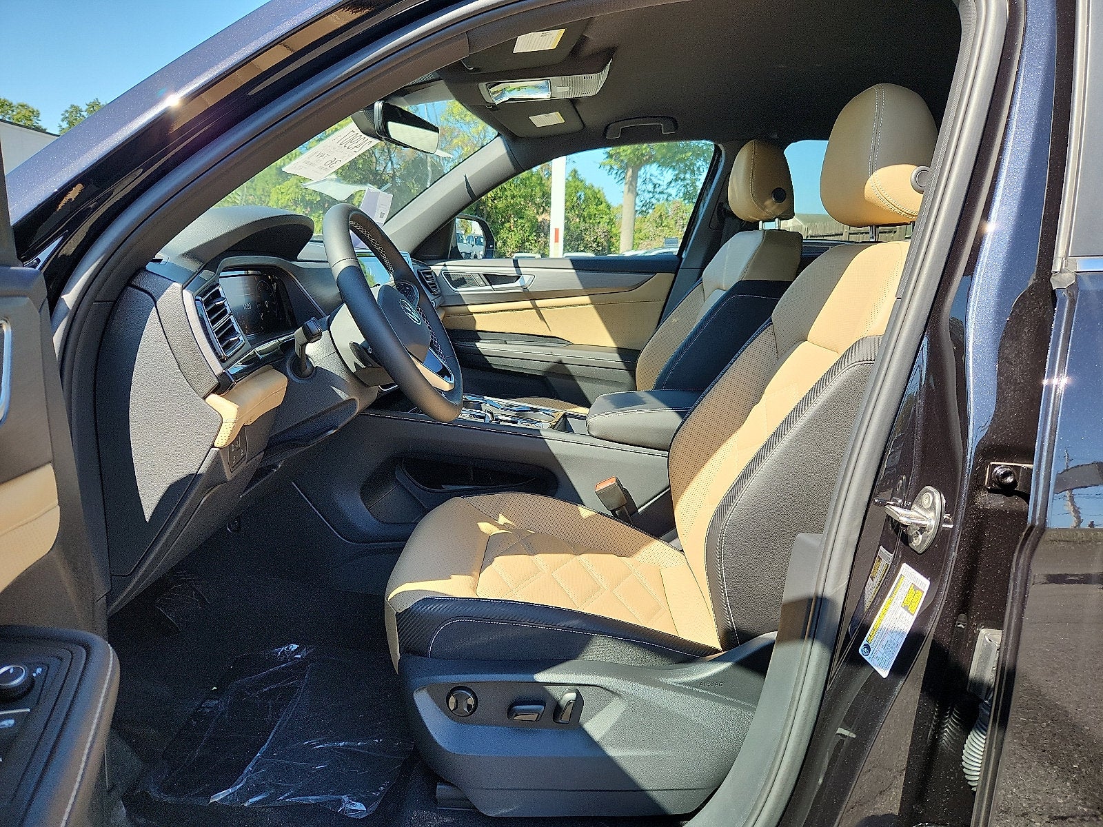 2026 Volkswagen Atlas Cross Sport SE w/Technology