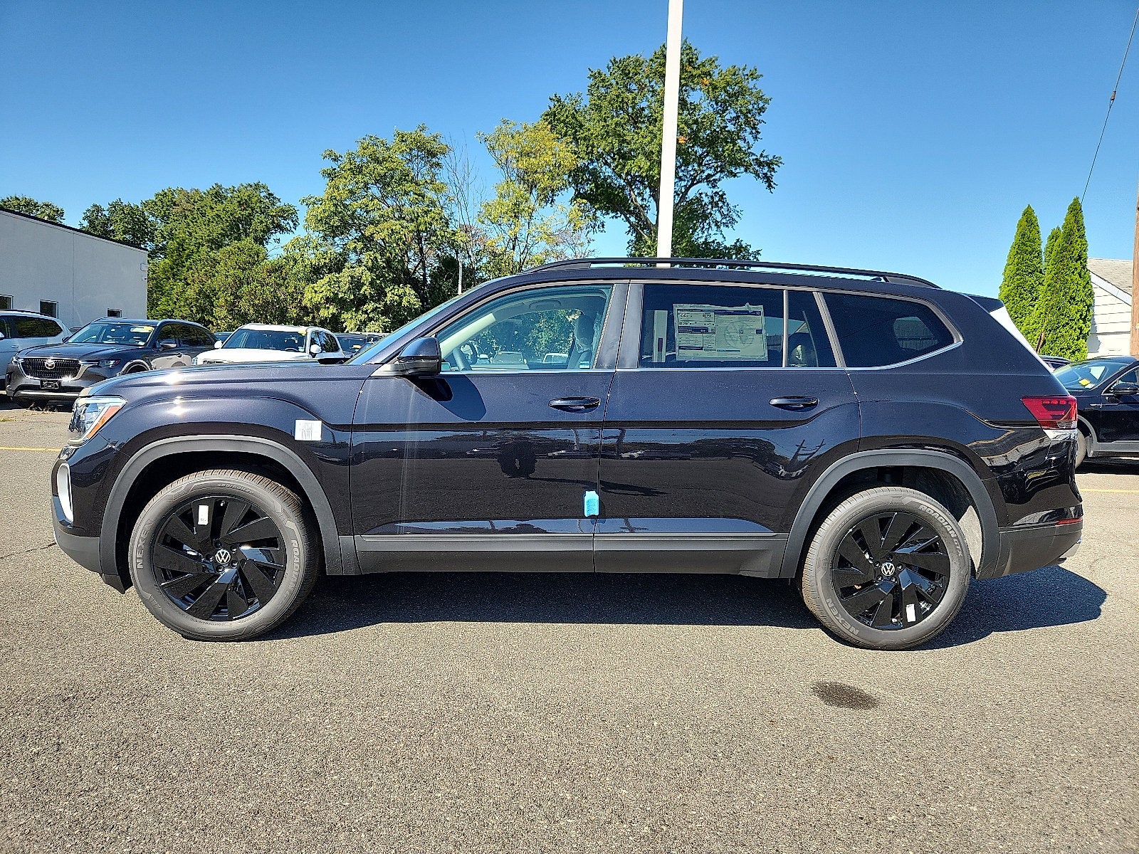2026 Volkswagen Atlas SE w/Technology