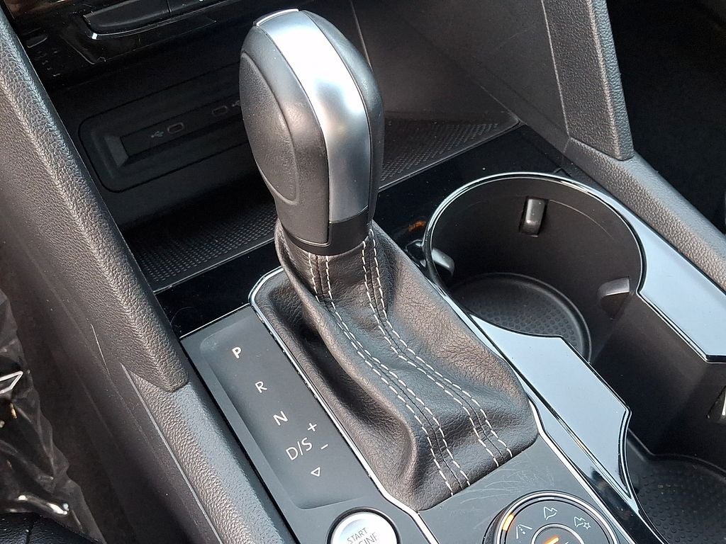 2023 Volkswagen Atlas 2.0T SE w/Technology
