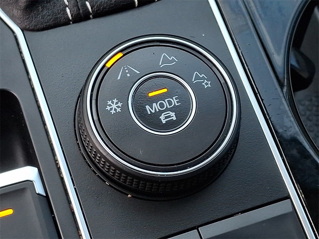 2023 Volkswagen Atlas 2.0T SE w/Technology