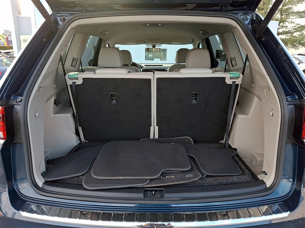 2023 Volkswagen Atlas 2.0T SE w/Technology