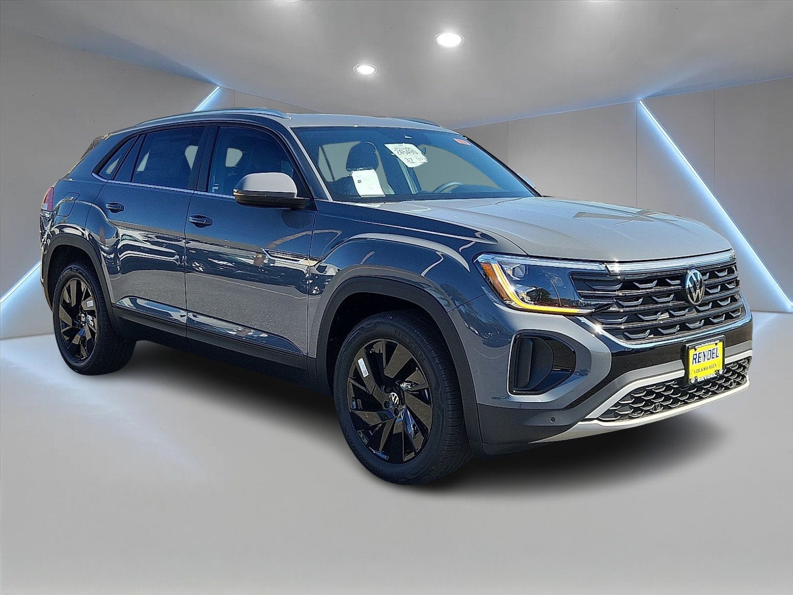 2026 Volkswagen Atlas Cross Sport SE w/Technology