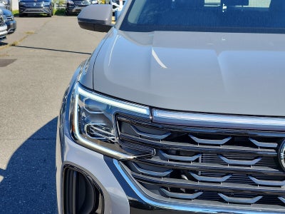 2026 Volkswagen Atlas Cross Sport SE w/Technology