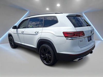 2022 Volkswagen Atlas 3.6L V6 SE w/Technology