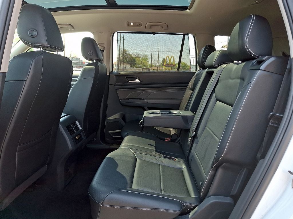 2022 Volkswagen Atlas 3.6L V6 SE w/Technology