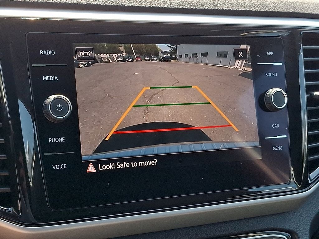 2022 Volkswagen Atlas 3.6L V6 SE w/Technology