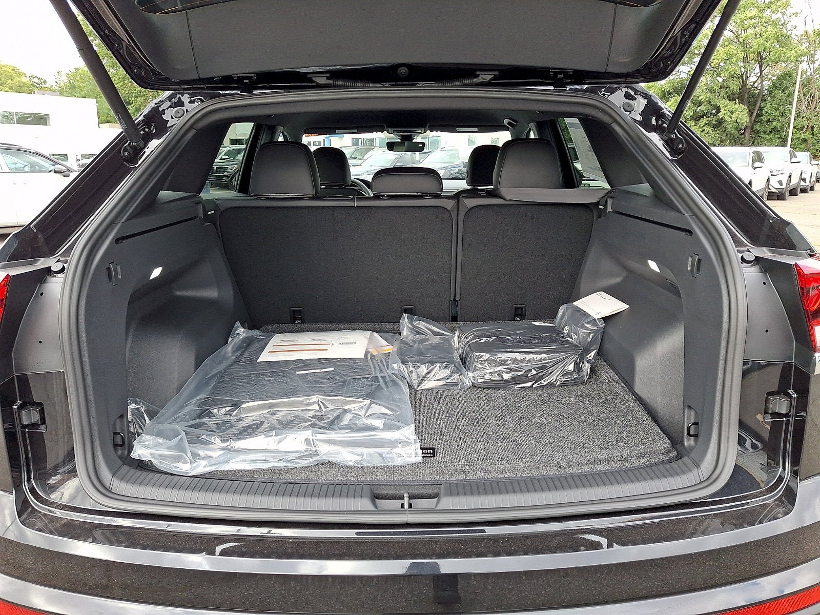 2026 Volkswagen Atlas Cross Sport SE