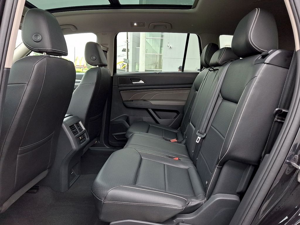 2023 Volkswagen Atlas 3.6L V6 SEL R-Line