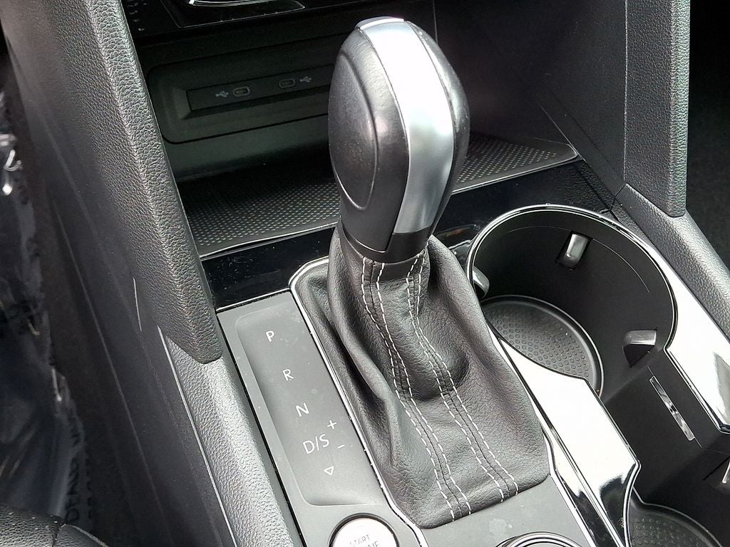 2023 Volkswagen Atlas 3.6L V6 SEL R-Line