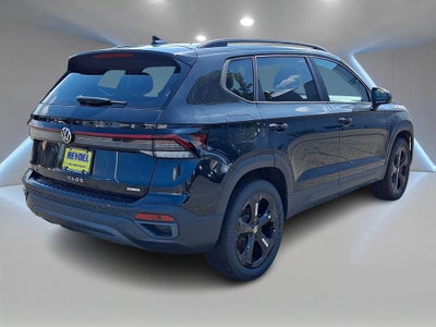 2026 Volkswagen Taos 1.5T SE Black