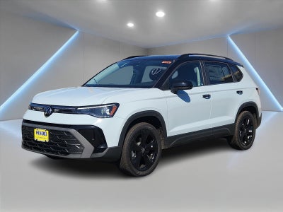 2027 Volkswagen Taos 1.5T SE Black