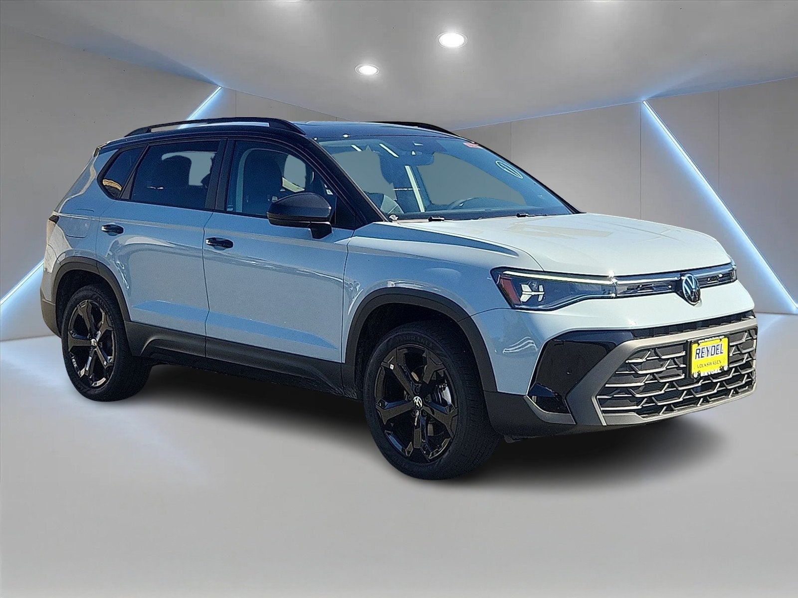 2027 Volkswagen Taos 1.5T SE Black
