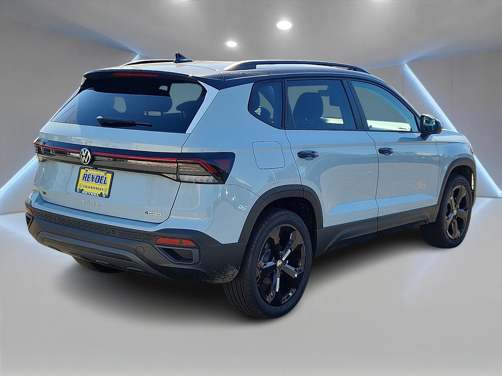 2027 Volkswagen Taos 1.5T SE Black