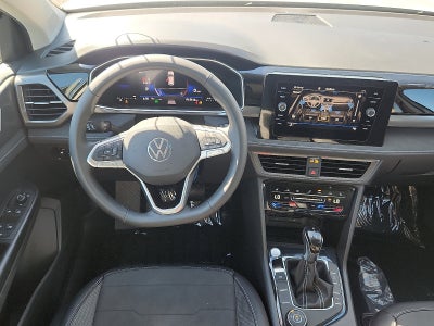 2027 Volkswagen Taos 1.5T SE Black