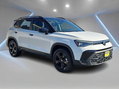 2027 Volkswagen Taos 1.5T SE Black