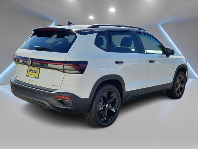 2027 Volkswagen Taos 1.5T SE Black