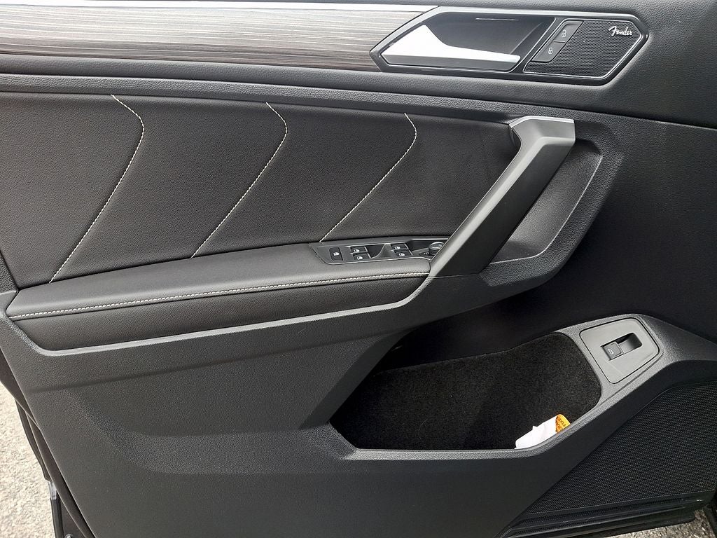 2024 Volkswagen Tiguan 2.0T SEL R-Line