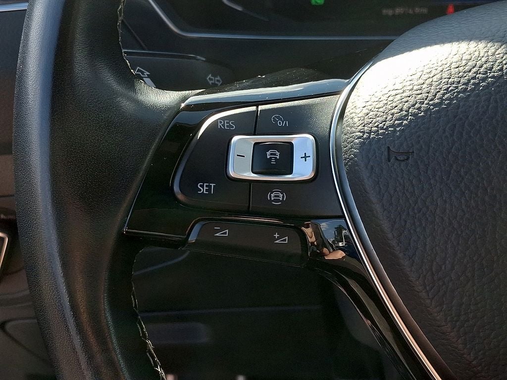 2021 Volkswagen Tiguan 2.0T SEL Premium R-Line