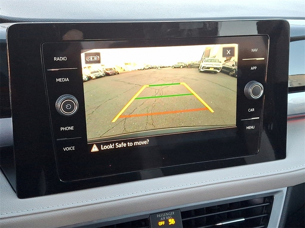 2025 Volkswagen Taos 1.5T SEL