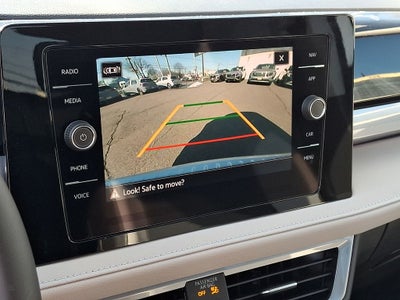 2026 Volkswagen Taos 1.5T SEL