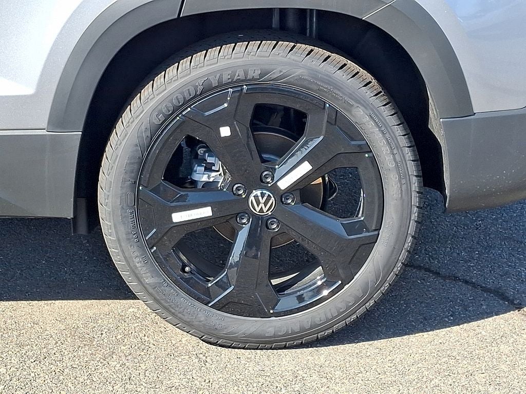 2026 Volkswagen Taos 1.5T SEL