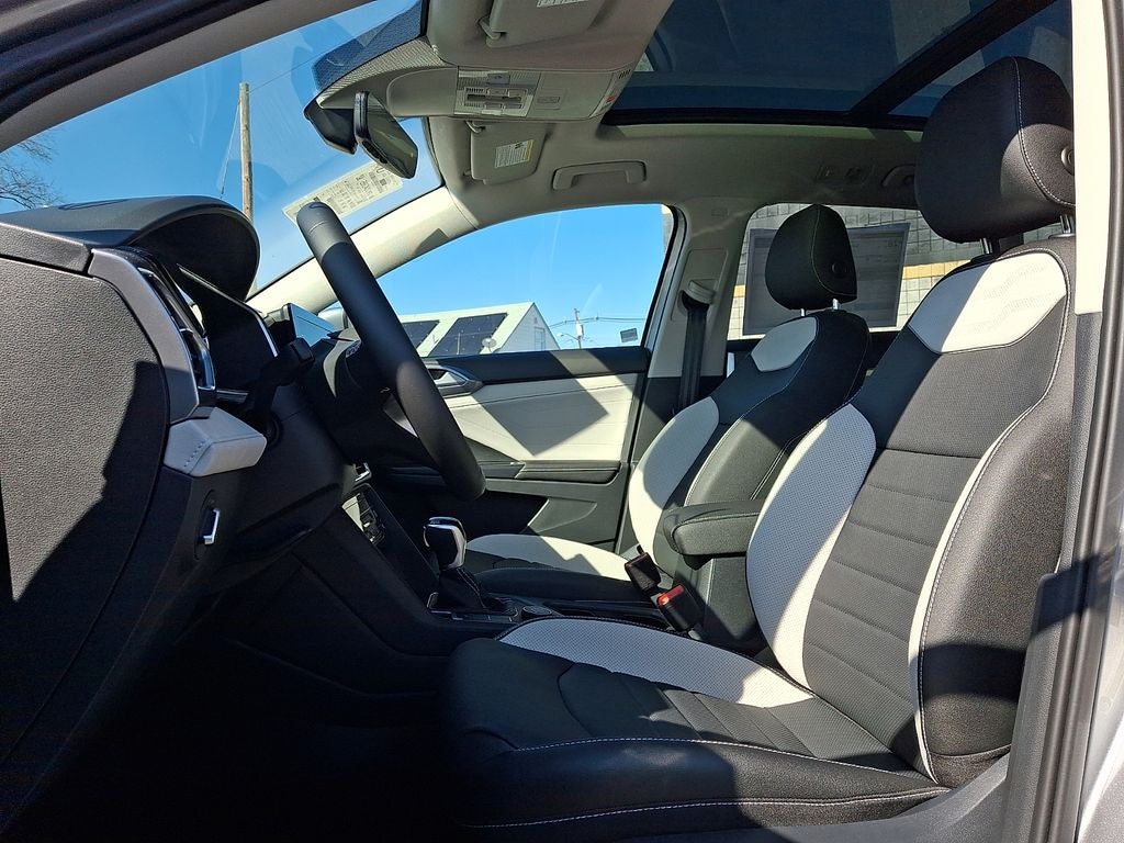 2026 Volkswagen Taos 1.5T SEL