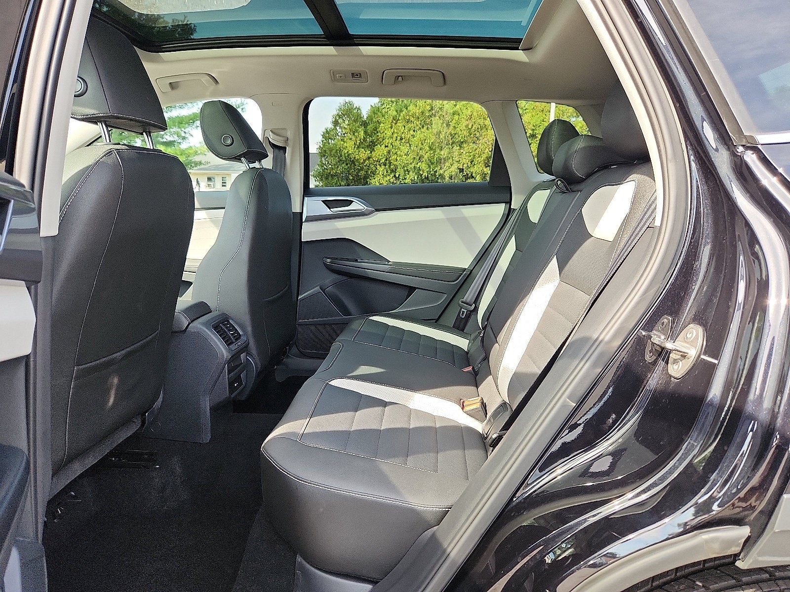 2025 Volkswagen Taos 1.5T SEL