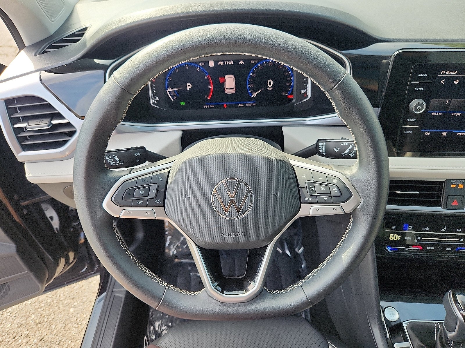 2025 Volkswagen Taos 1.5T SEL