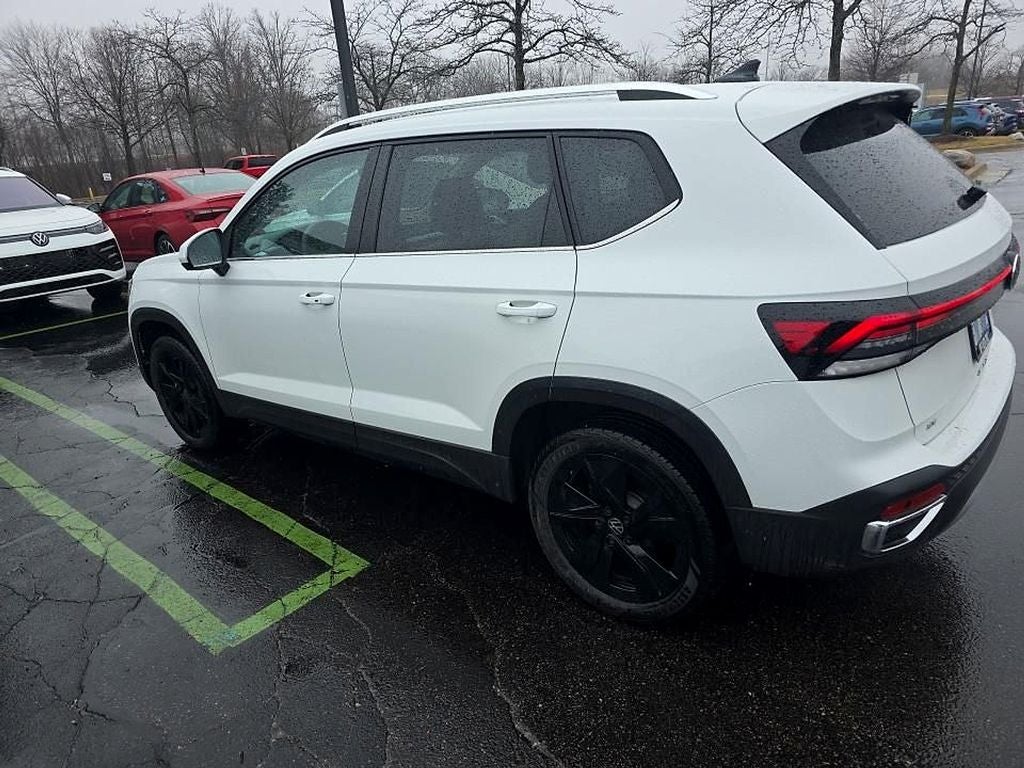 2025 Volkswagen Taos 1.5T SE