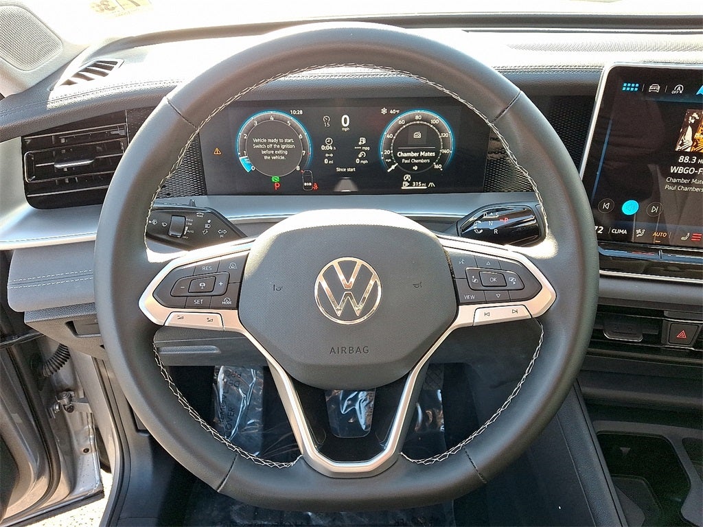 2025 Volkswagen Tiguan 2.0T SE