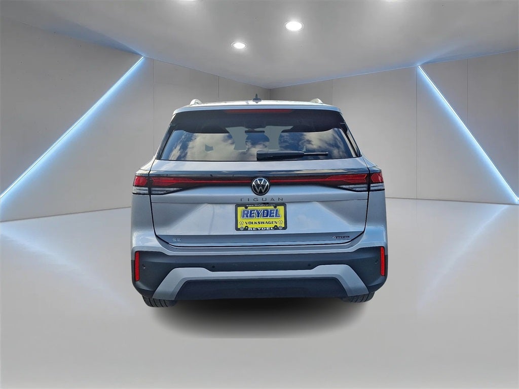 2025 Volkswagen Tiguan 2.0T SE