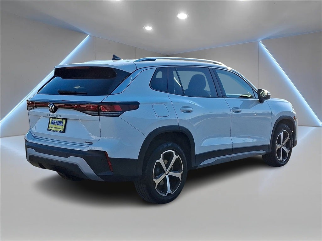 2025 Volkswagen Tiguan 2.0T SE