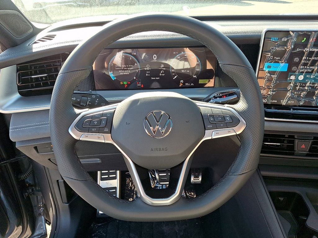 2026 Volkswagen Tiguan 2.0T SE R-Line Black