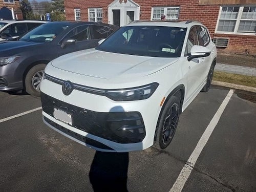 2025 Volkswagen Tiguan 2.0T SEL R-Line