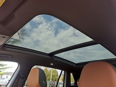 2025 Volkswagen Tiguan 2.0T SEL R-Line