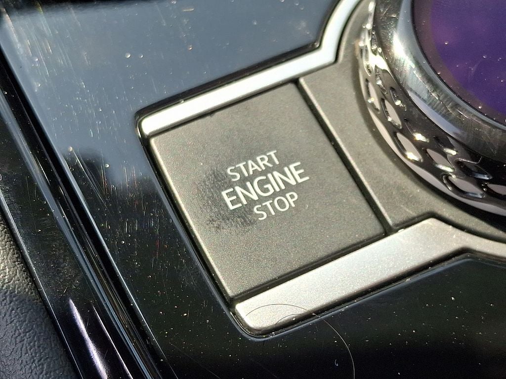 2025 Volkswagen Tiguan 2.0T SEL R-Line