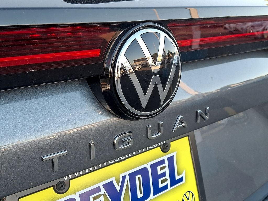 2026 Volkswagen Tiguan 2.0T SE