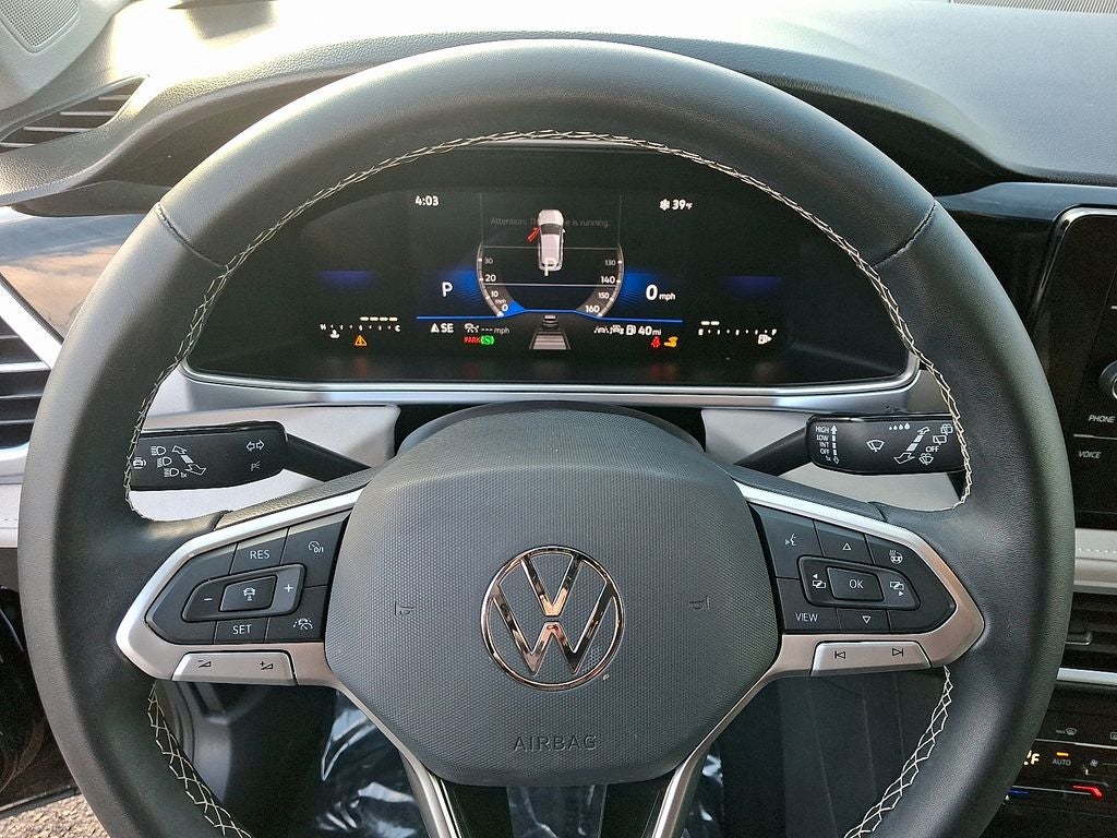 2025 Volkswagen Taos 1.5T SE