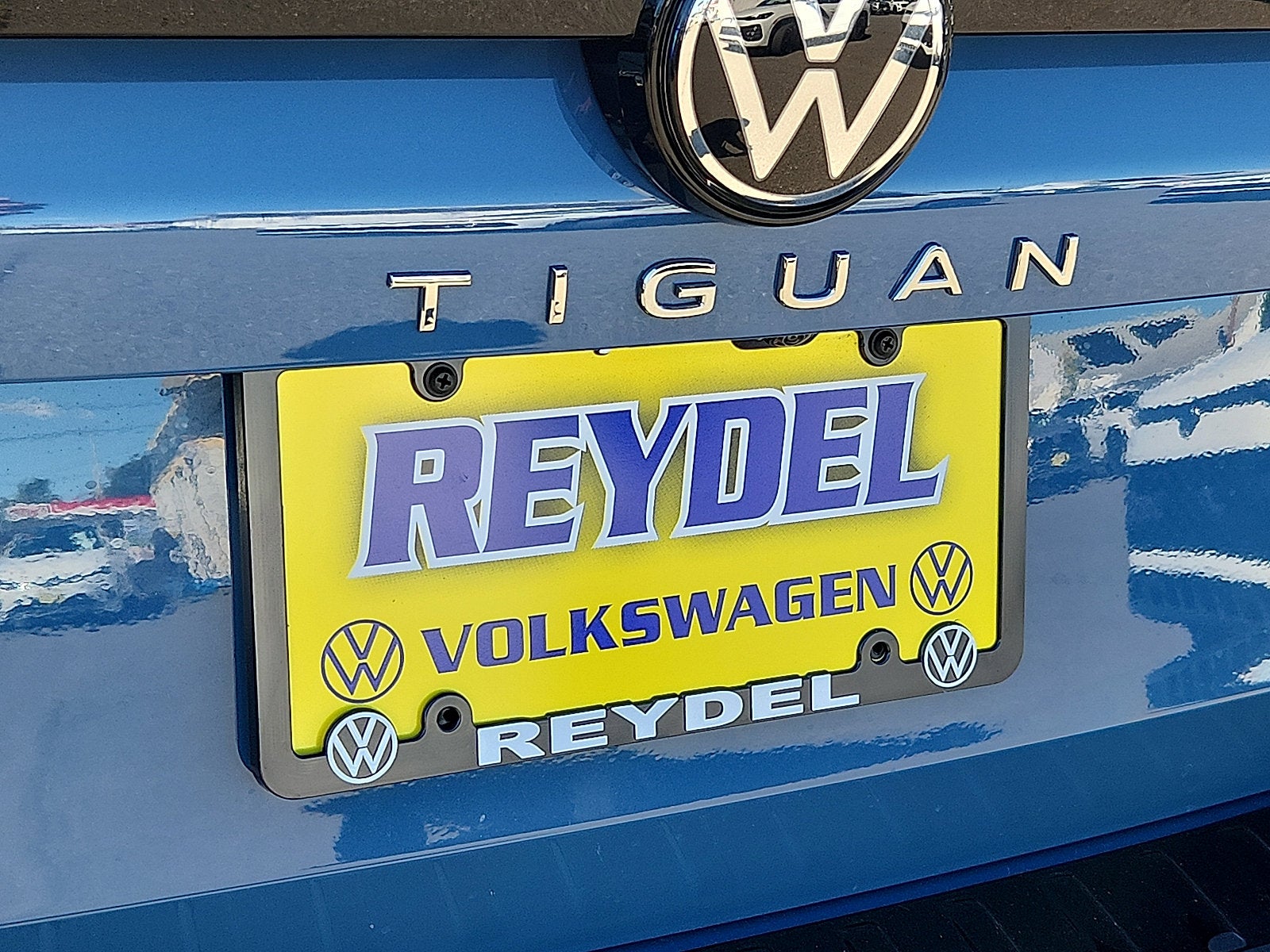2026 Volkswagen Tiguan SEL R-Line Turbo