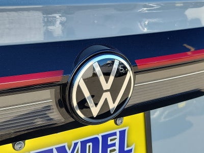2027 Volkswagen Taos 1.5T SE