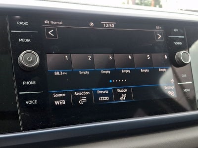 2023 Volkswagen Taos 1.5T SE