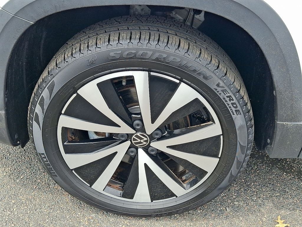 2022 Volkswagen Taos 1.5T SE