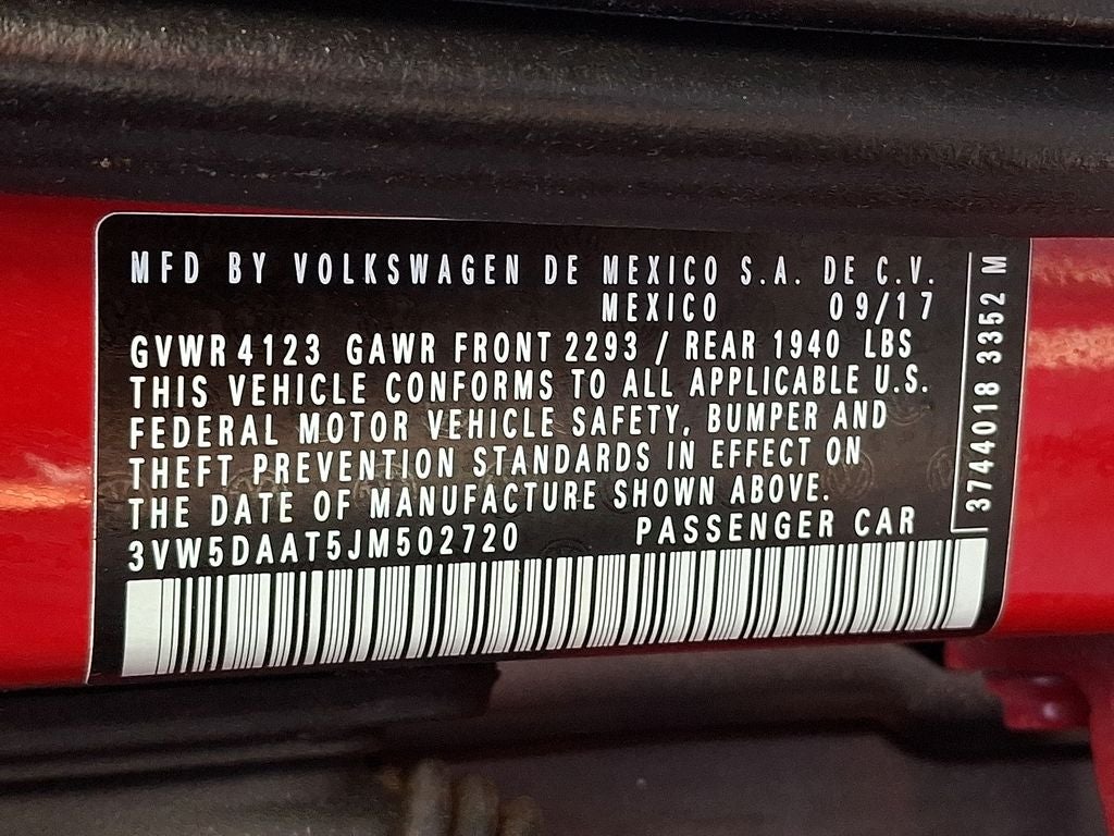 2018 Volkswagen Beetle 2.0T Coast