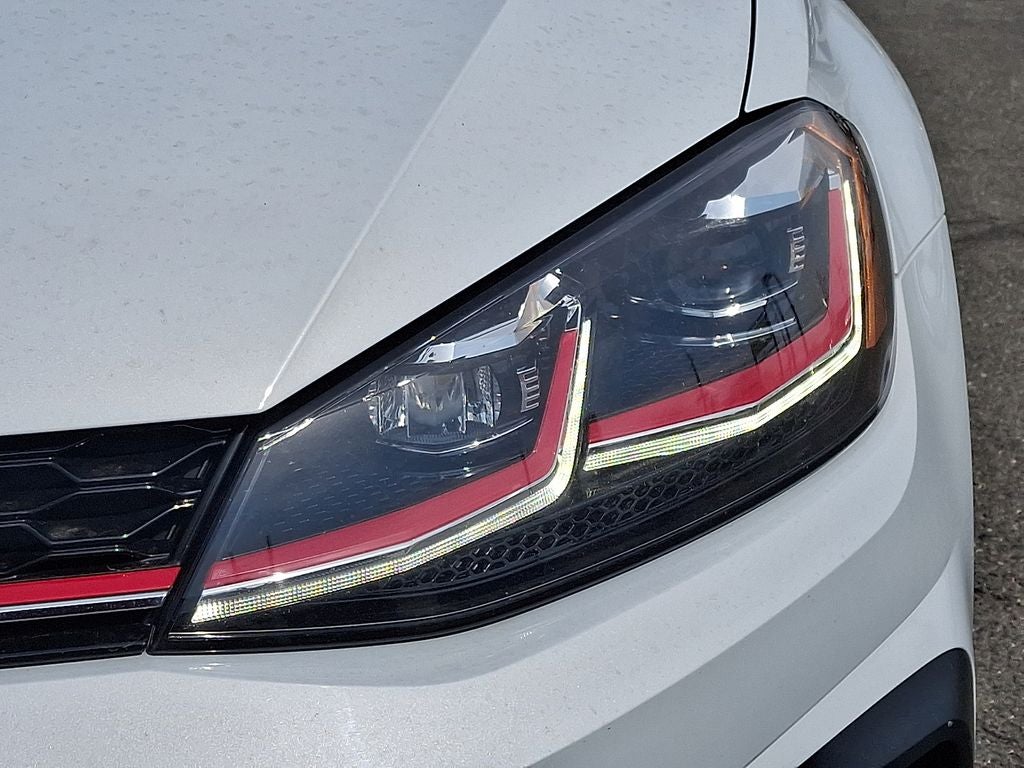 2021 Volkswagen Golf GTI 2.0T SE